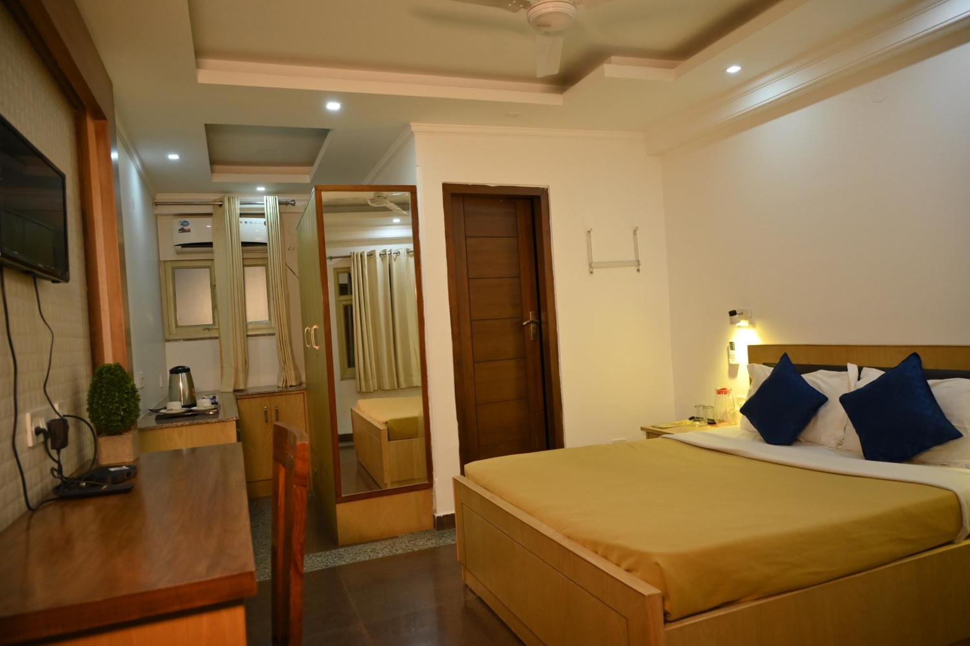 Hotel Dh Dharamshala Exteriör bild